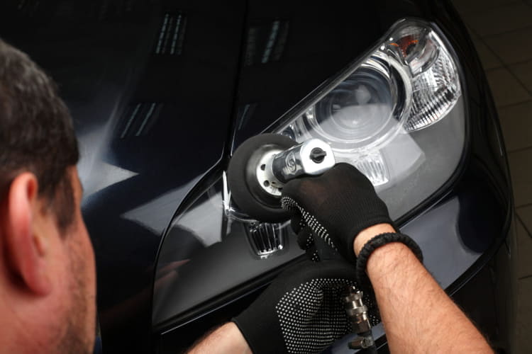 Expert Headlight Restoration With Top Car Headlight Cleaner